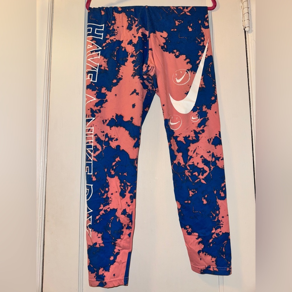 Nike Women Tie-Dye Leggings - Blue & Pink